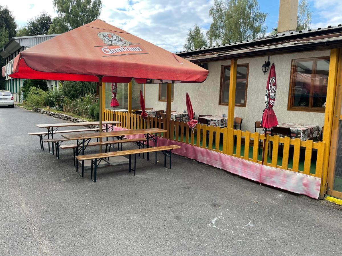 Penzion Na Srubech Hora Svate Kateriny Εξωτερικό φωτογραφία
